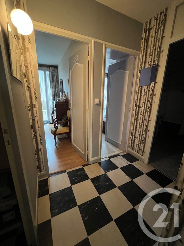 Appartement F4 &agrave; vendre - 5 pi&egrave;ces - 84,53 m2 - Rouen - 76 - HAUTE-NORMANDIE