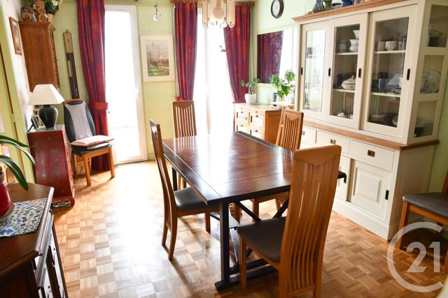 Appartement F4 &agrave; vendre - 5 pi&egrave;ces - 84,53 m2 - Rouen - 76 - HAUTE-NORMANDIE