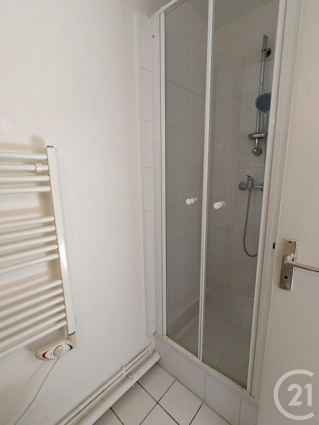Appartement F1 &agrave; louer - 1 pi&egrave;ce - 12,77 m2 - Rouen - 76 - HAUTE-NORMANDIE