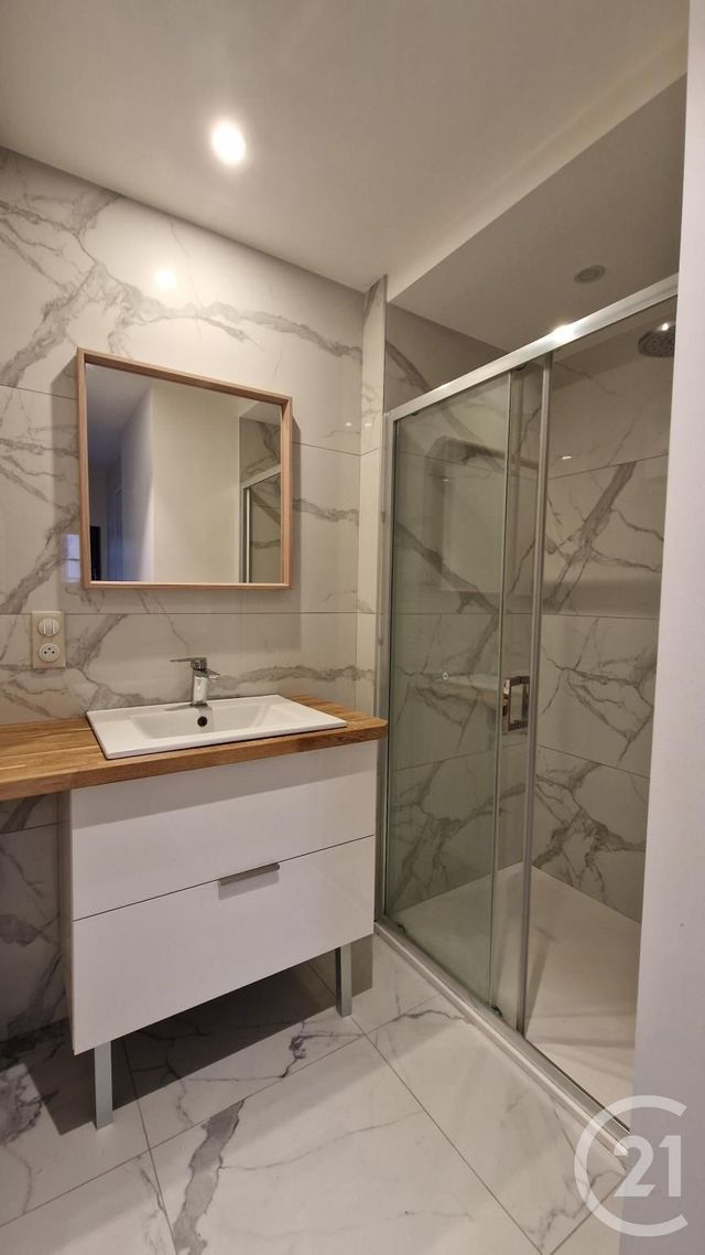 Appartement F2 &agrave; louer - 2 pi&egrave;ces - 39,82 m2 - Rouen - 76 - HAUTE-NORMANDIE