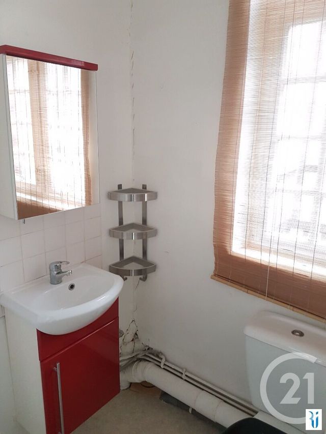 Appartement F1 &agrave; louer - 1 pi&egrave;ce - 30,50 m2 - Rouen - 76 - HAUTE-NORMANDIE