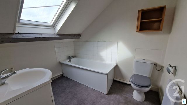Appartement F3 duplex &agrave; louer - 3 pi&egrave;ces - 55,20 m2 - Rouen - 76 - HAUTE-NORMANDIE