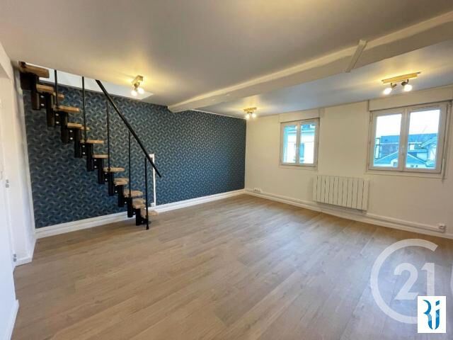 Appartement F2 duplex &agrave; louer - 2 pi&egrave;ces - 51 m2 - Rouen - 76 - HAUTE-NORMANDIE