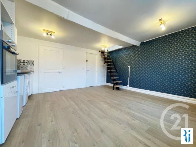 Appartement F2 duplex &agrave; louer - 2 pi&egrave;ces - 51 m2 - Rouen - 76 - HAUTE-NORMANDIE