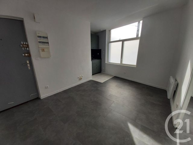 Appartement F2 &agrave; louer - 2 pi&egrave;ces - 25,47 m2 - Le Mesnil Esnard - 76 - HAUTE-NORMANDIE