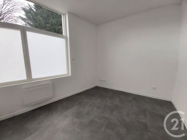 Appartement F2 &agrave; louer - 2 pi&egrave;ces - 25,47 m2 - Le Mesnil Esnard - 76 - HAUTE-NORMANDIE