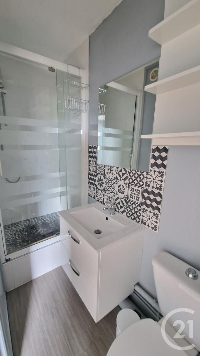 Appartement F1 &agrave; louer - 1 pi&egrave;ce - 14,51 m2 - Rouen - 76 - HAUTE-NORMANDIE
