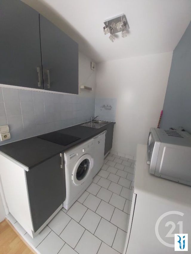 Appartement F1 &agrave; louer - 1 pi&egrave;ce - 26,95 m2 - Rouen - 76 - HAUTE-NORMANDIE