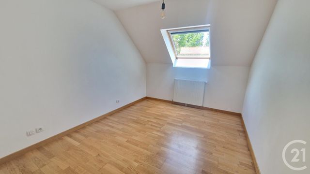 Maison &agrave; louer - 1 pi&egrave;ce - 111 m2 - Bois Guillaume - 76 - HAUTE-NORMANDIE