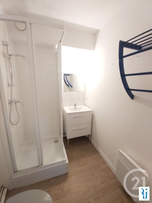 Appartement F1 &agrave; louer - 1 pi&egrave;ce - 18,40 m2 - Le Mesnil Esnard - 76 - HAUTE-NORMANDIE