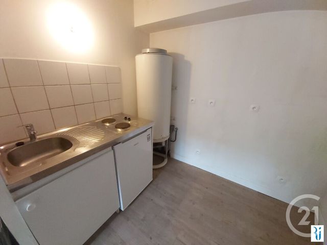 Appartement F1 &agrave; louer - 1 pi&egrave;ce - 18,40 m2 - Le Mesnil Esnard - 76 - HAUTE-NORMANDIE