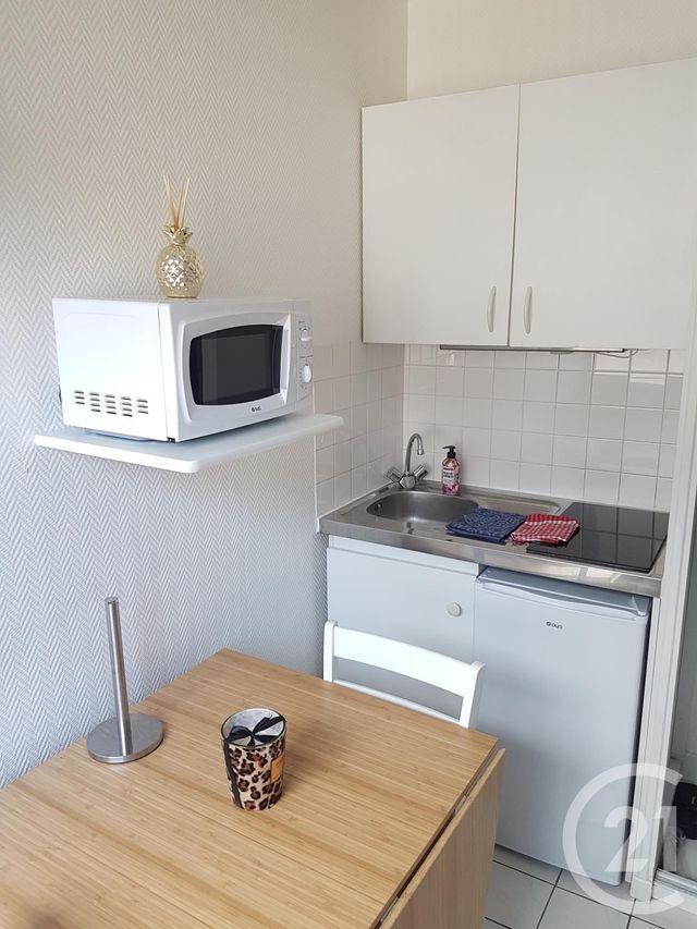 Appartement F1 &agrave; louer - 1 pi&egrave;ce - 12,95 m2 - Rouen - 76 - HAUTE-NORMANDIE