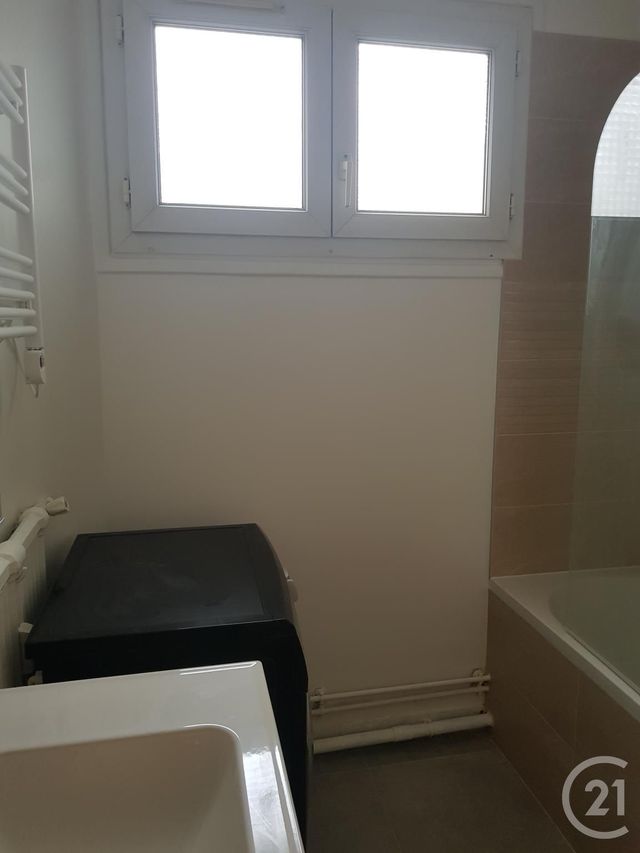 Appartement F3 &agrave; louer - 3 pi&egrave;ces - 67,10 m2 - Rouen - 76 - HAUTE-NORMANDIE