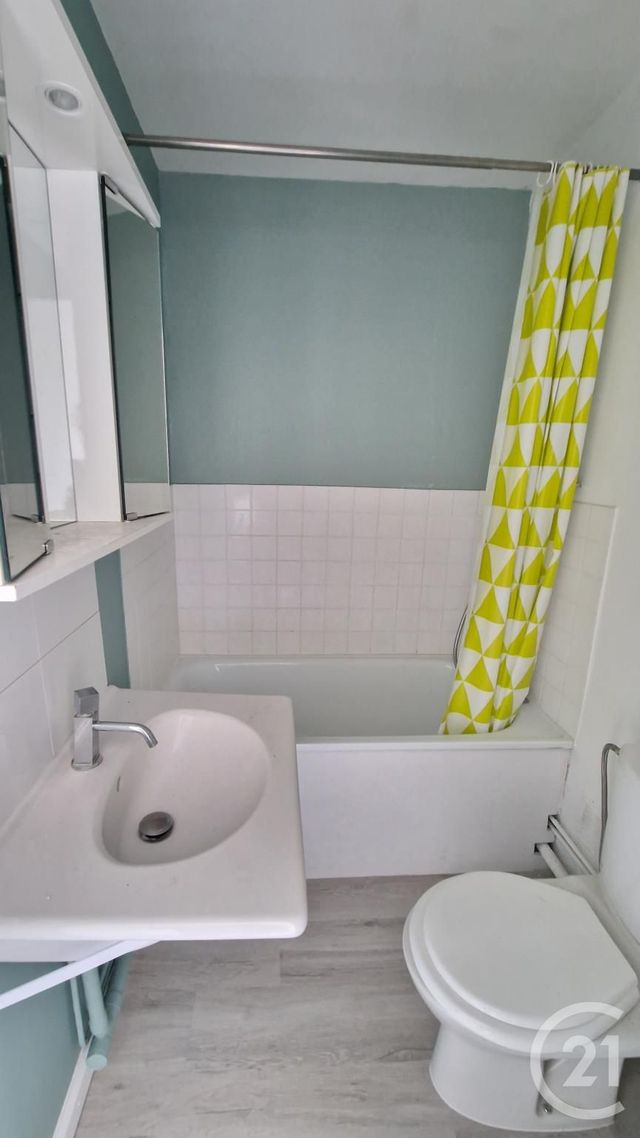 Appartement F1 &agrave; louer - 1 pi&egrave;ce - 32,68 m2 - Bois Guillaume - 76 - HAUTE-NORMANDIE