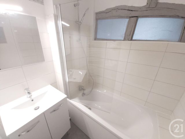 Appartement F2 &agrave; louer - 2 pi&egrave;ces - 41,95 m2 - Rouen - 76 - HAUTE-NORMANDIE