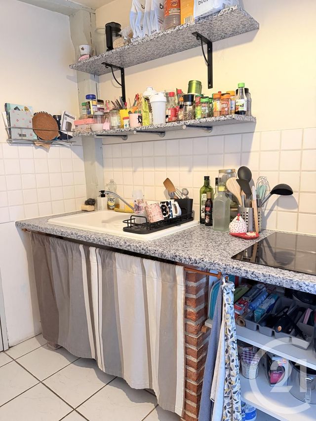 Appartement F2 &agrave; louer - 2 pi&egrave;ces - 39,25 m2 - Rouen - 76 - HAUTE-NORMANDIE