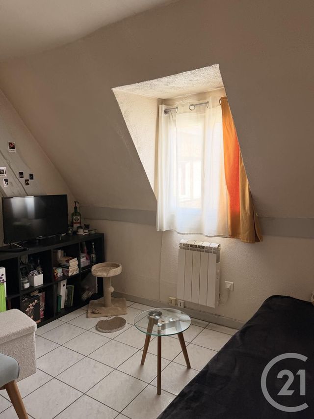 Appartement F2 &agrave; louer - 2 pi&egrave;ces - 39,25 m2 - Rouen - 76 - HAUTE-NORMANDIE