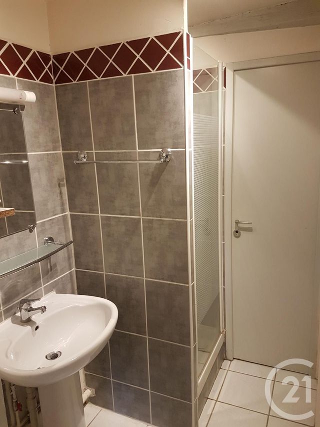 Appartement F2 &agrave; louer - 2 pi&egrave;ces - 39,25 m2 - Rouen - 76 - HAUTE-NORMANDIE