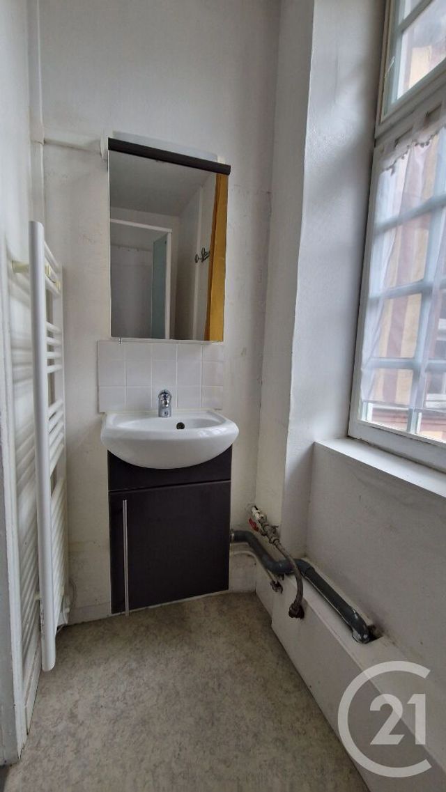 Appartement F1 &agrave; louer - 1 pi&egrave;ce - 31,12 m2 - Rouen - 76 - HAUTE-NORMANDIE