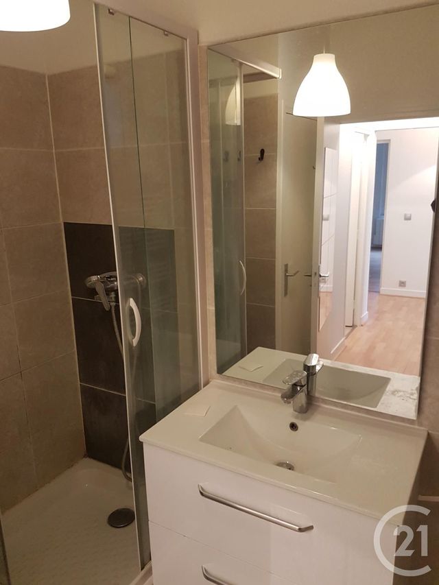 Appartement F2 &agrave; louer - 2 pi&egrave;ces - 56,95 m2 - Rouen - 76 - HAUTE-NORMANDIE