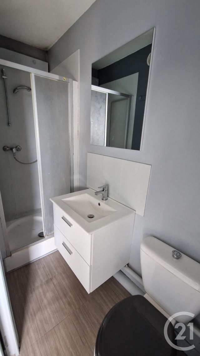 Appartement F1 &agrave; louer - 1 pi&egrave;ce - 13,88 m2 - Rouen - 76 - HAUTE-NORMANDIE