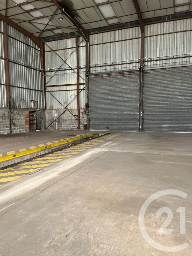 Local commercial à louer - 700.0 m2 - 76 - Seine-Maritime