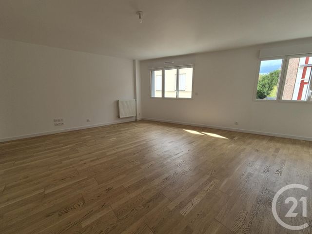 Appartement F4 &agrave; louer - 4 pi&egrave;ces - 83 m2 - Rouen - 76 - HAUTE-NORMANDIE