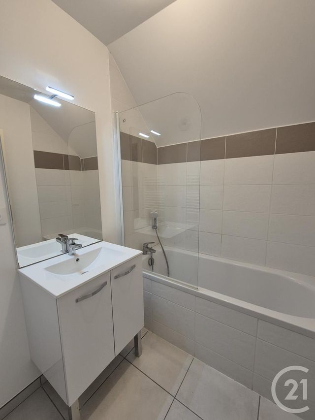 Appartement F4 &agrave; louer - 4 pi&egrave;ces - 83 m2 - Rouen - 76 - HAUTE-NORMANDIE