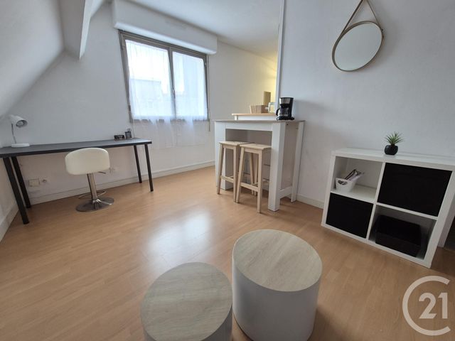 Appartement F1 &agrave; louer - 1 pi&egrave;ce - 23,40 m2 - Rouen - 76 - HAUTE-NORMANDIE