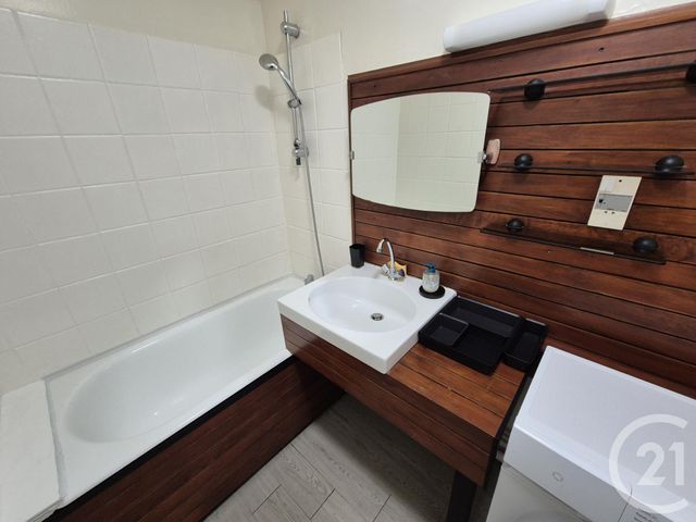 Appartement F1 &agrave; louer - 1 pi&egrave;ce - 23,40 m2 - Rouen - 76 - HAUTE-NORMANDIE