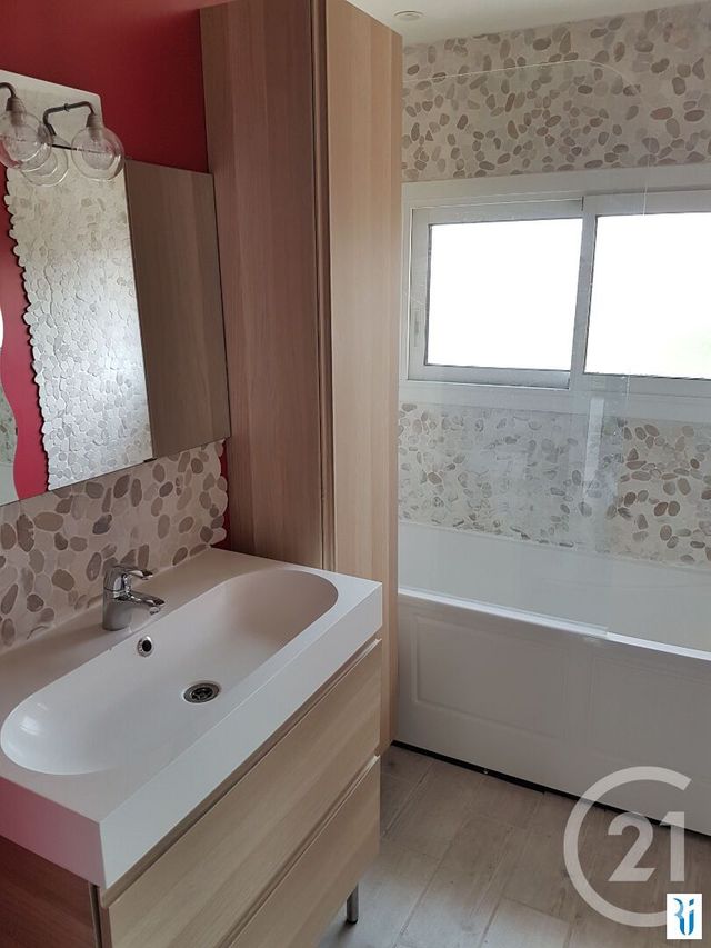 Appartement F2 &agrave; louer - 2 pi&egrave;ces - 54,29 m2 - Rouen - 76 - HAUTE-NORMANDIE