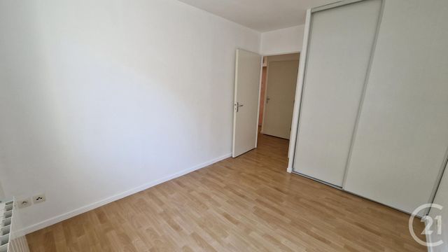 Appartement &agrave; louer - 2 pi&egrave;ces - 42,33 m2 - Rouen - 76 - HAUTE-NORMANDIE