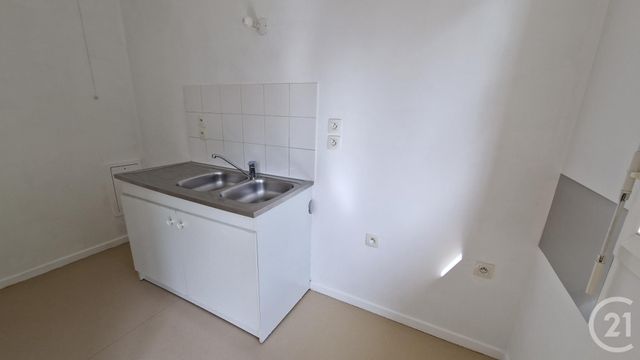 Appartement &agrave; louer - 2 pi&egrave;ces - 42,33 m2 - Rouen - 76 - HAUTE-NORMANDIE