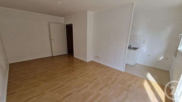 Appartement &agrave; louer - 2 pi&egrave;ces - 42,33 m2 - Rouen - 76 - HAUTE-NORMANDIE