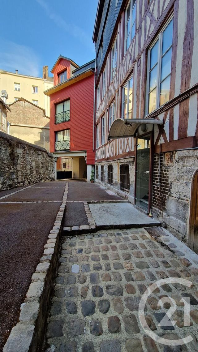 Appartement F1 &agrave; louer - 2 pi&egrave;ces - 23,50 m2 - Rouen - 76 - HAUTE-NORMANDIE