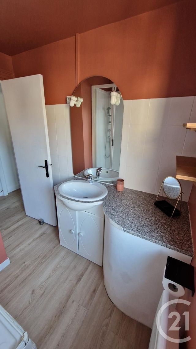 Appartement F1 &agrave; louer - 2 pi&egrave;ces - 23,50 m2 - Rouen - 76 - HAUTE-NORMANDIE
