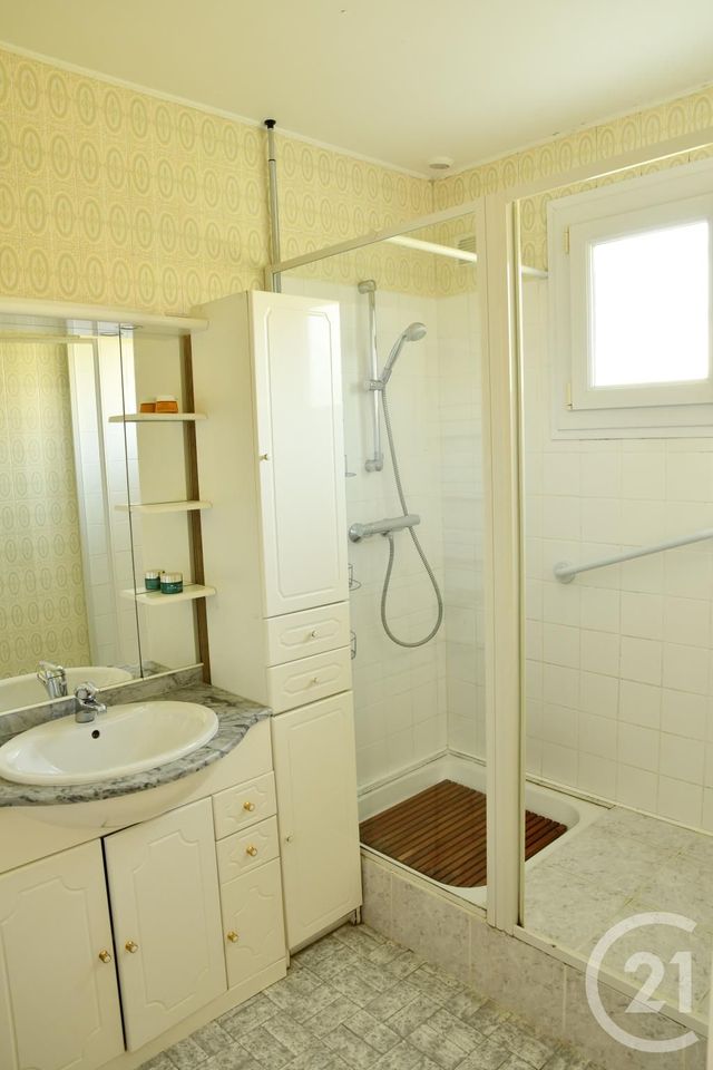 Maison &agrave; vendre - 3 pi&egrave;ces - 80 m2 - Le Mesnil Esnard - 76 - HAUTE-NORMANDIE