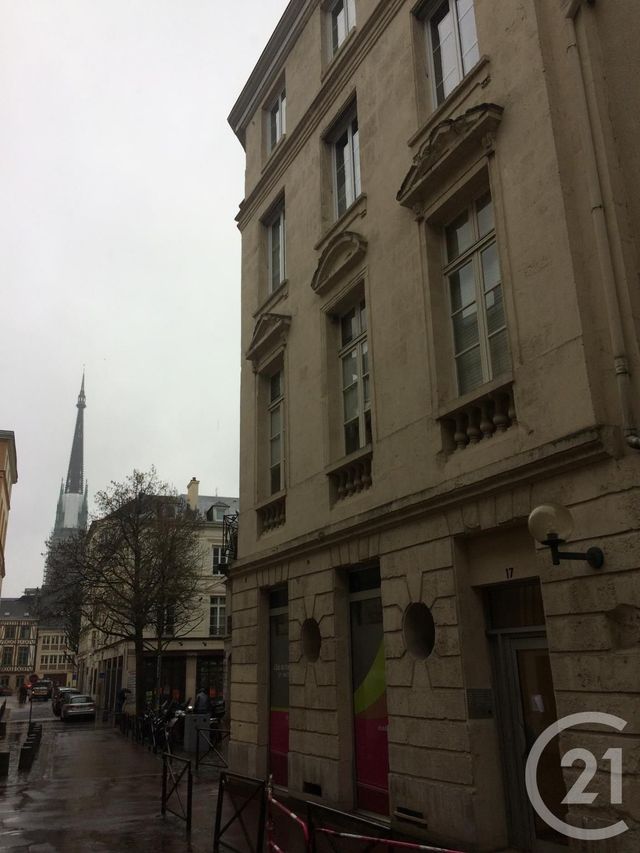Parking &agrave; louer - 10 m2 - Rouen - 76 - HAUTE-NORMANDIE