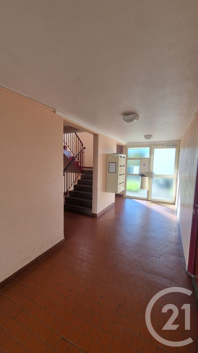 Appartement T4 &agrave; vendre - 4 pi&egrave;ces - 74,78 m2 - Caudebec Les Elbeuf - 76 - HAUTE-NORMANDIE