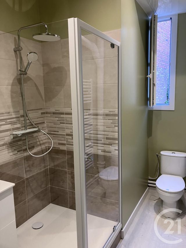 Appartement F3 &agrave; louer - 3 pi&egrave;ces - 76 m2 - Rouen - 76 - HAUTE-NORMANDIE