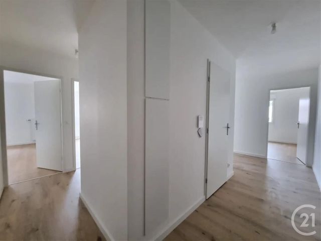 Appartement F4 &agrave; louer - 4 pi&egrave;ces - 80,08 m2 - Mont St Aignan - 76 - HAUTE-NORMANDIE