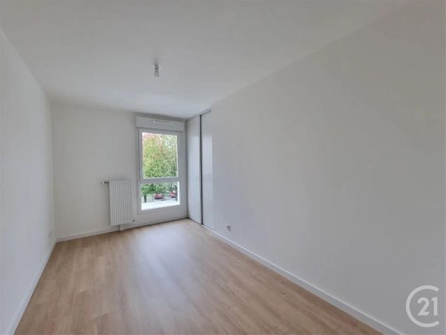 Appartement F4 &agrave; louer - 4 pi&egrave;ces - 80,08 m2 - Mont St Aignan - 76 - HAUTE-NORMANDIE