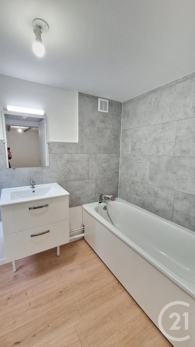 Appartement F2 &agrave; louer - 2 pi&egrave;ces - 37,65 m2 - Rouen - 76 - HAUTE-NORMANDIE