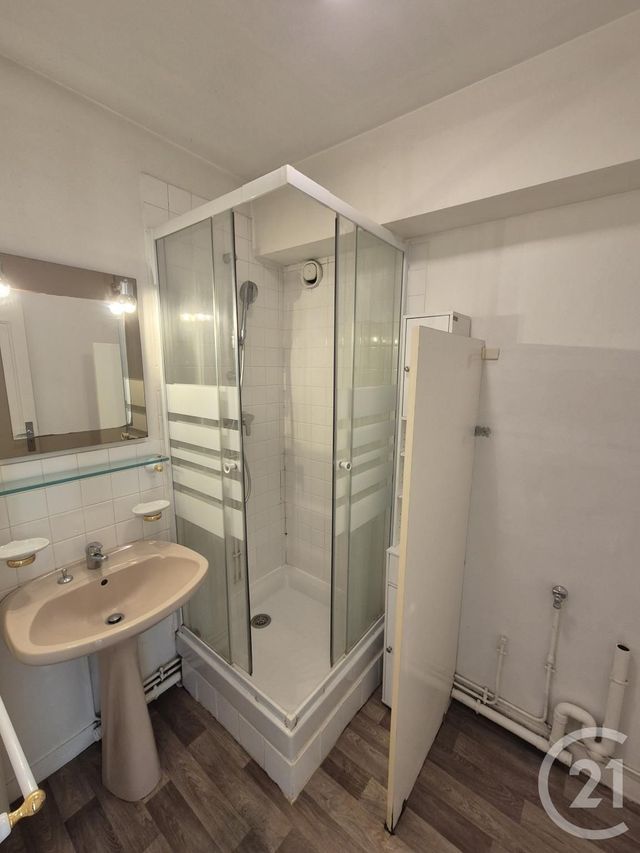 Appartement F2 &agrave; louer - 2 pi&egrave;ces - 47,88 m2 - Sotteville Les Rouen - 76 - HAUTE-NORMANDIE