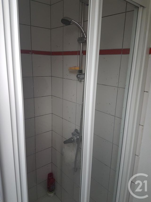 Appartement F2 &agrave; louer - 2 pi&egrave;ces - 46,81 m2 - Rouen - 76 - HAUTE-NORMANDIE