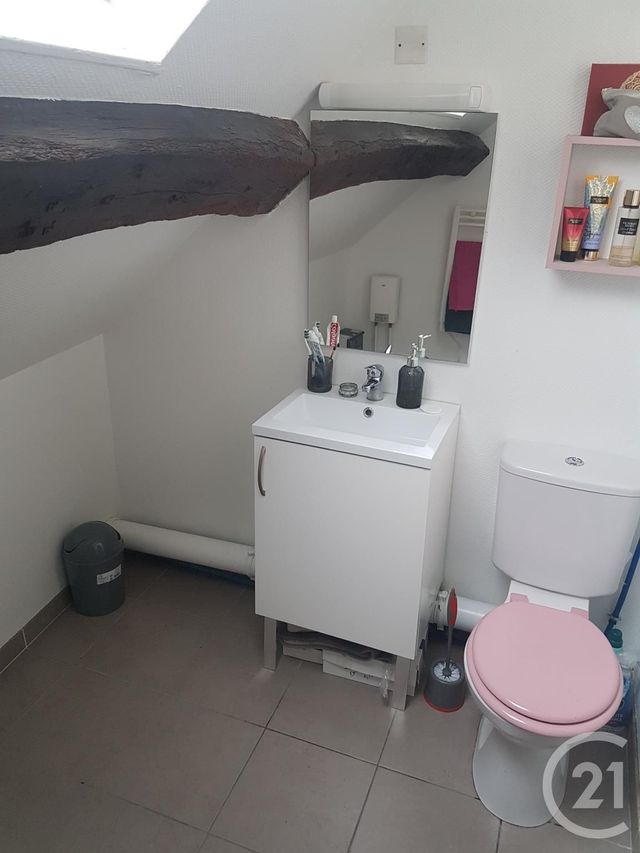 Appartement F2 &agrave; louer - 2 pi&egrave;ces - 46,81 m2 - Rouen - 76 - HAUTE-NORMANDIE