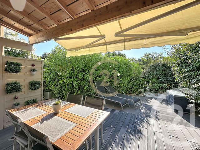 Appartement F3 à vendre UZES