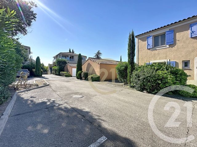 Appartement F3 &agrave; vendre - 3 pi&egrave;ces - 47,01 m2 - Uzes - 30 - LANGUEDOC-ROUSSILLON