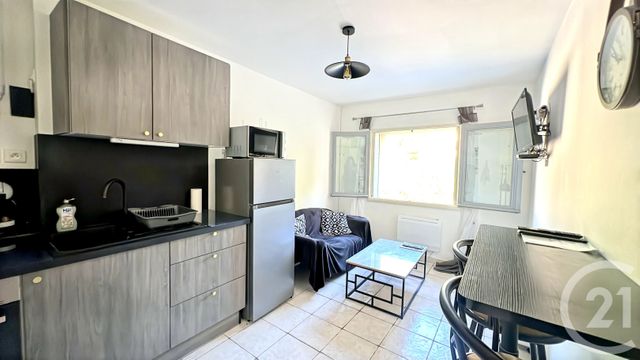 Appartement F2 &agrave; vendre - 2 pi&egrave;ces - 23,20 m2 - Uzes - 30 - LANGUEDOC-ROUSSILLON