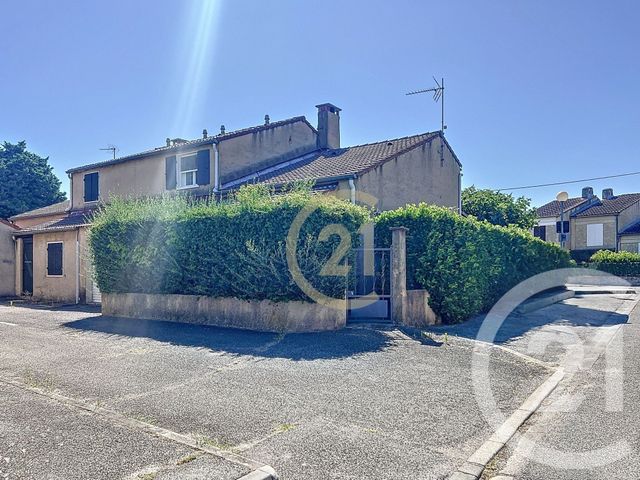 Maison à vendre - 4 pièces - 97,99 m2 - Avignon - 84 - PROVENCE-ALPES-COTE-D-AZUR